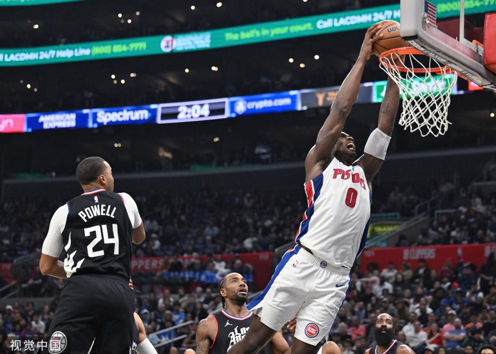 现历史性突 现历史性突